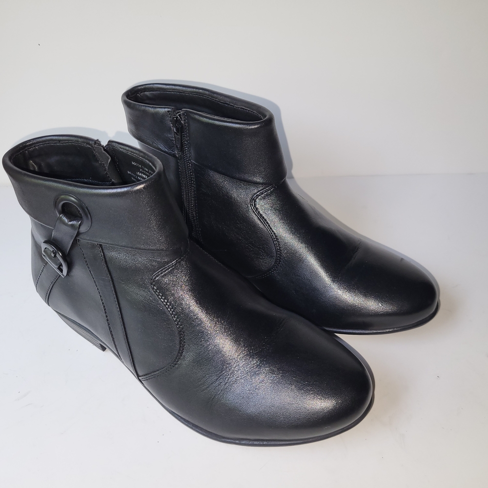 Comfortview Sleek Black Ankle Booties - 10.5 WW